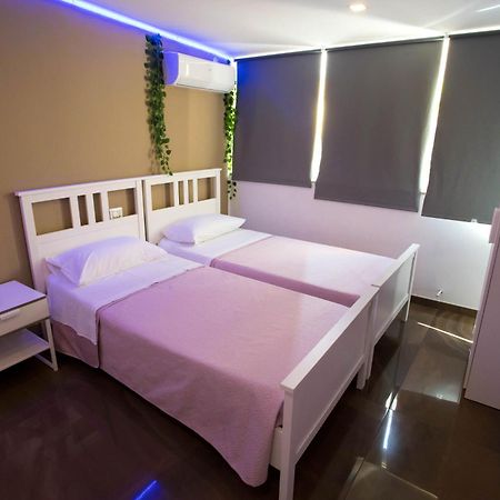 Palazzo 15 Napoli Bed & Breakfast Екстериор снимка