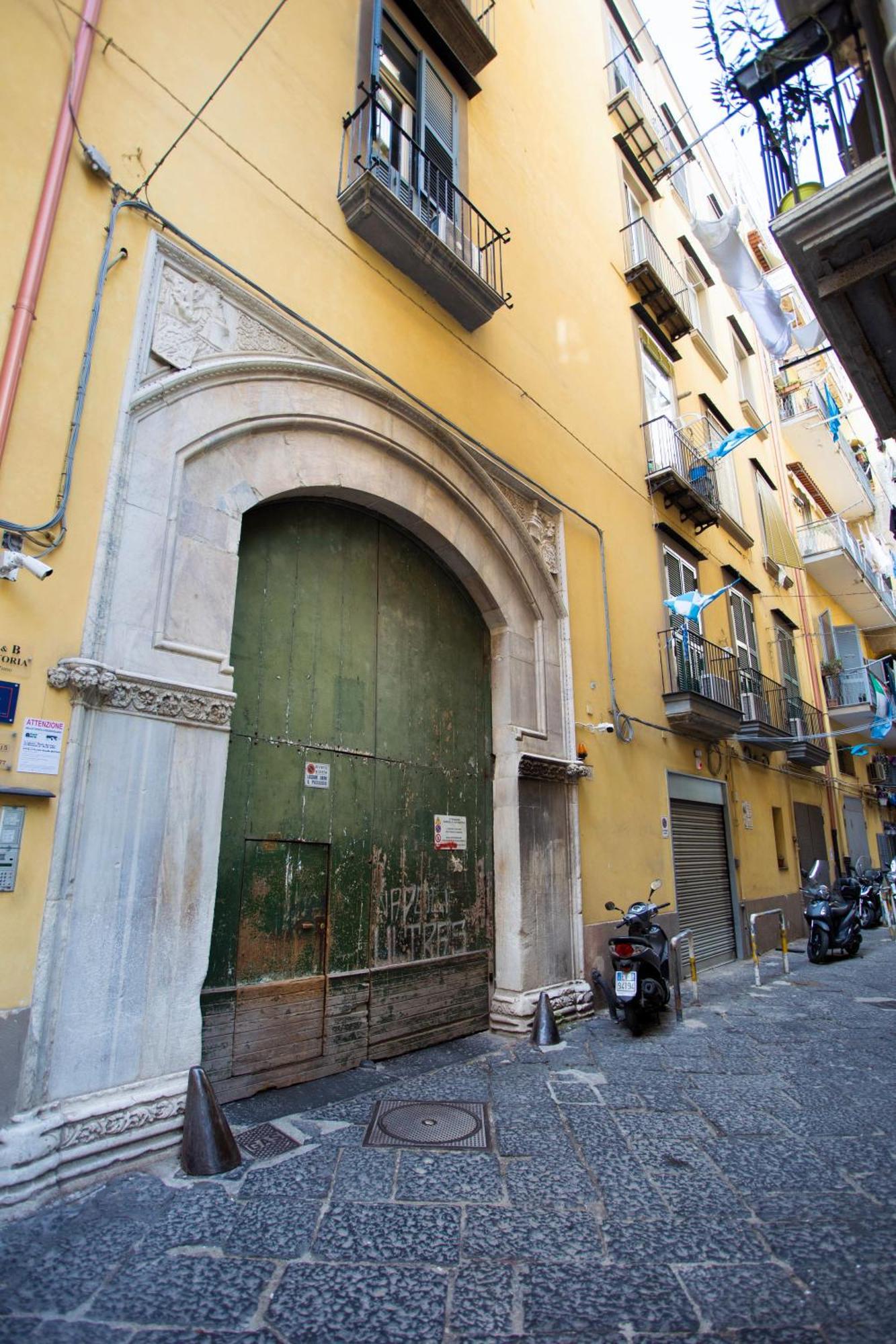 Palazzo 15 Napoli Bed & Breakfast Екстериор снимка