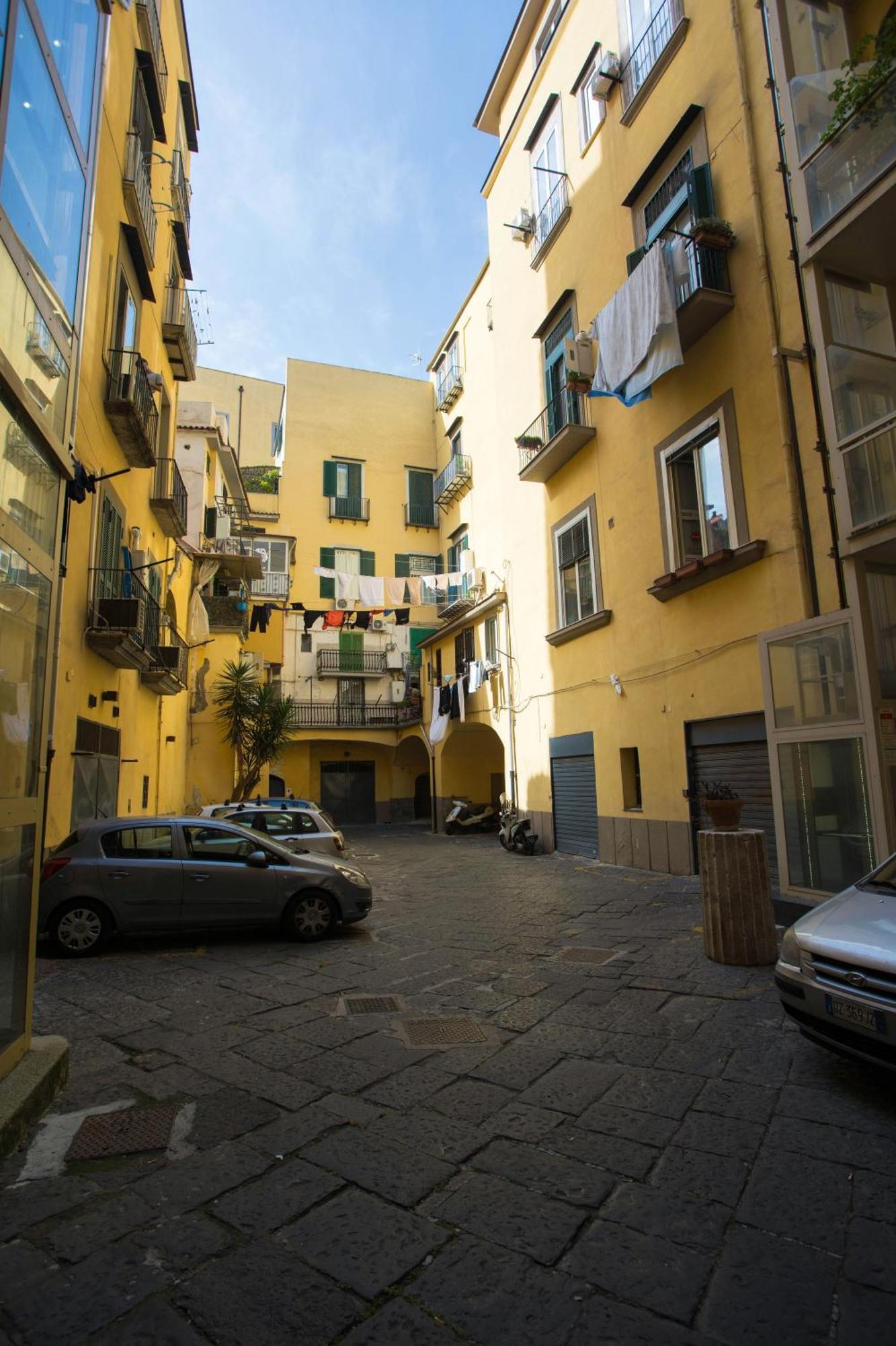 Palazzo 15 Napoli Bed & Breakfast Екстериор снимка