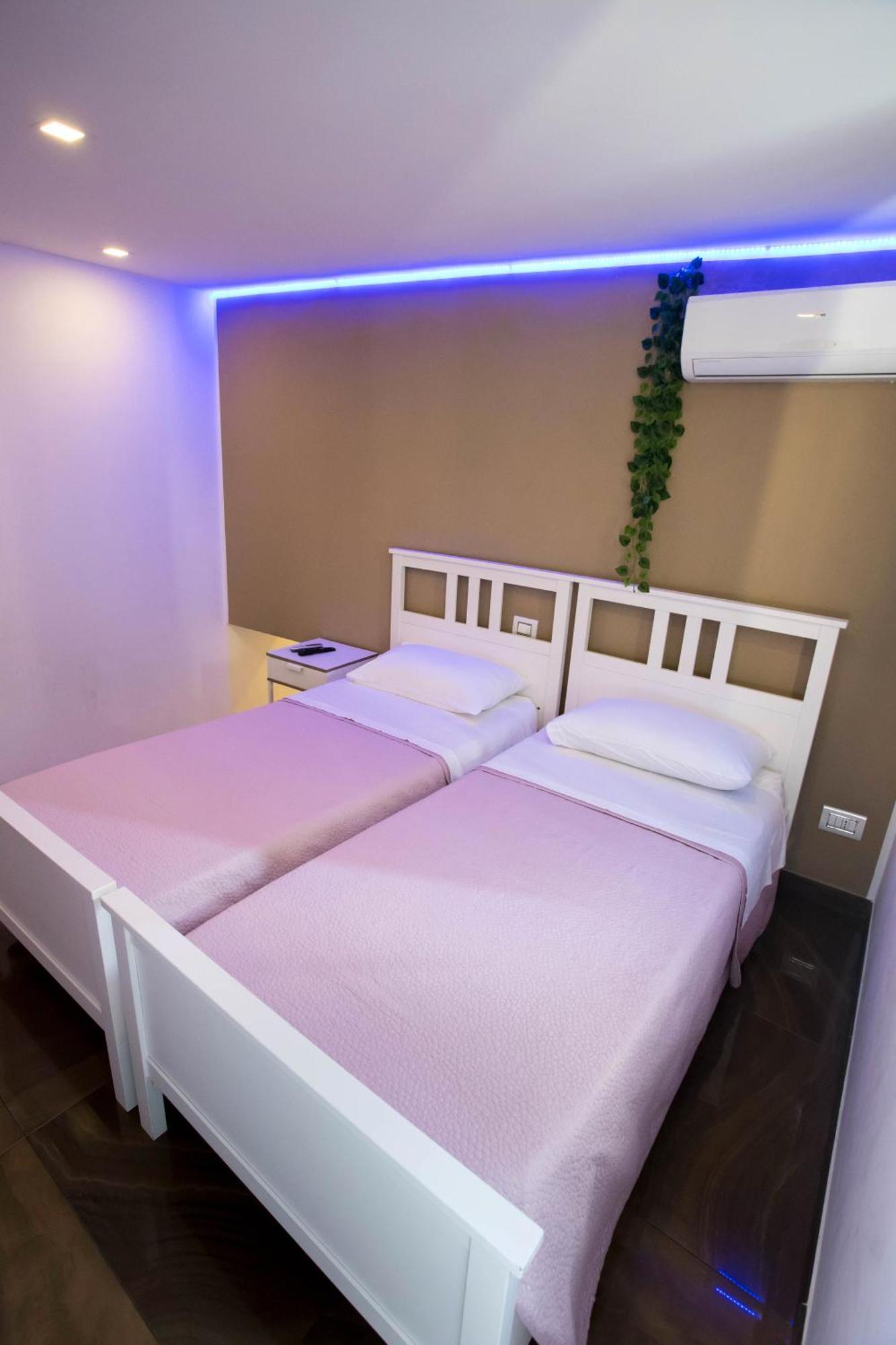 Palazzo 15 Napoli Bed & Breakfast Екстериор снимка